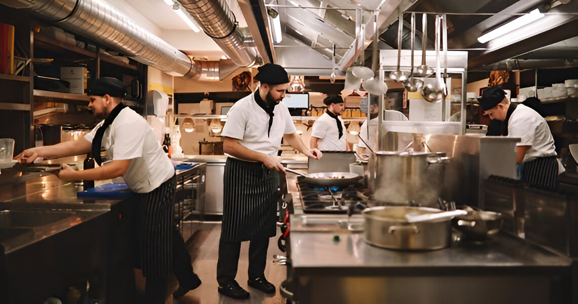 Commercial Kitchen Construction: Key Factors for an Efficient Workspace